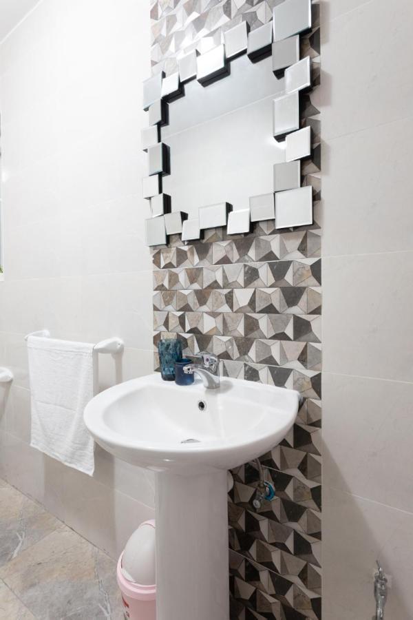 F3 Room 2, Private Room Two Single Beds Shared Bathroom Msida Eksteriør bilde